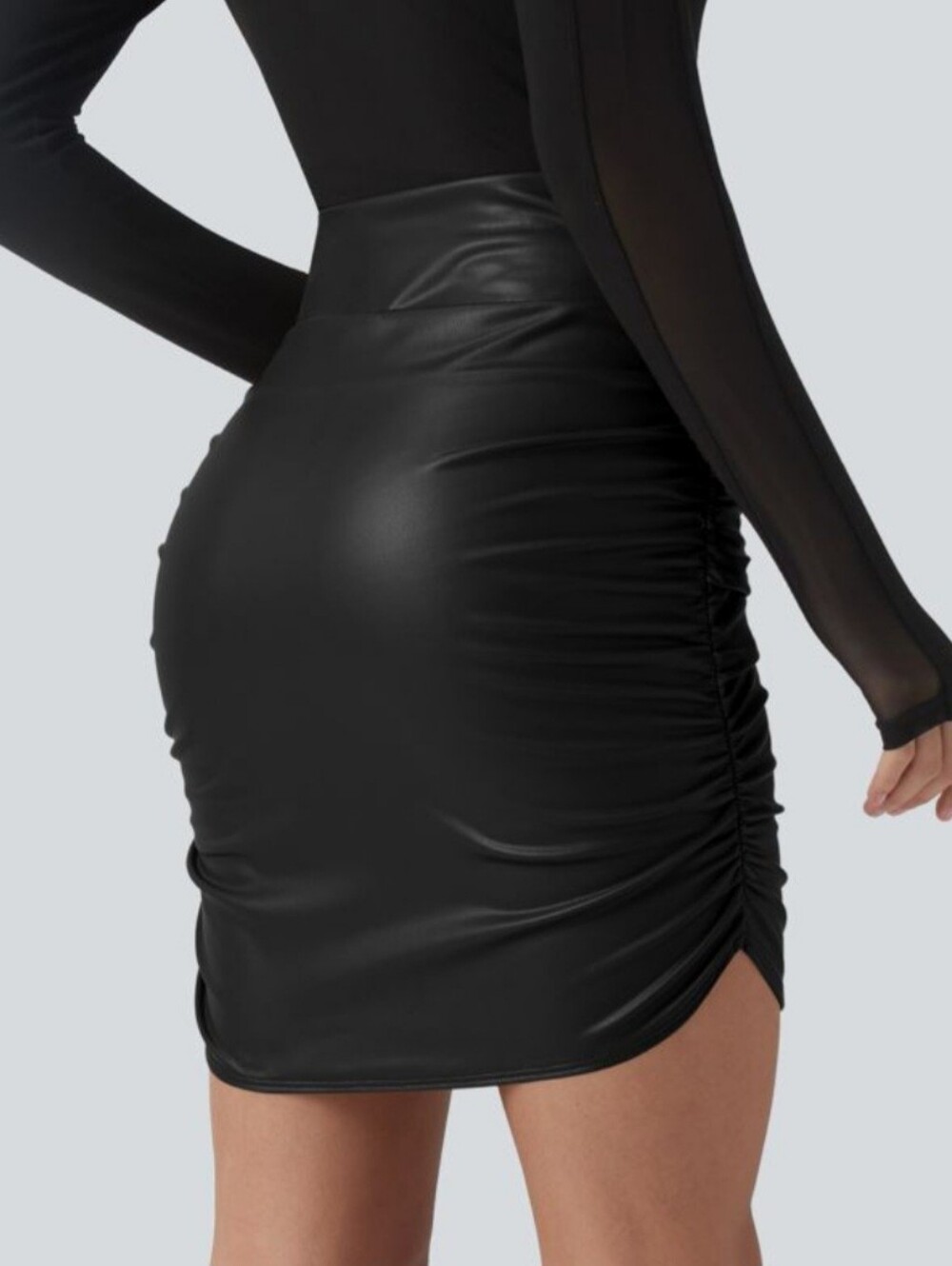 NWT Ruched Tummy Control Curved Mini - Picture 3 of 5